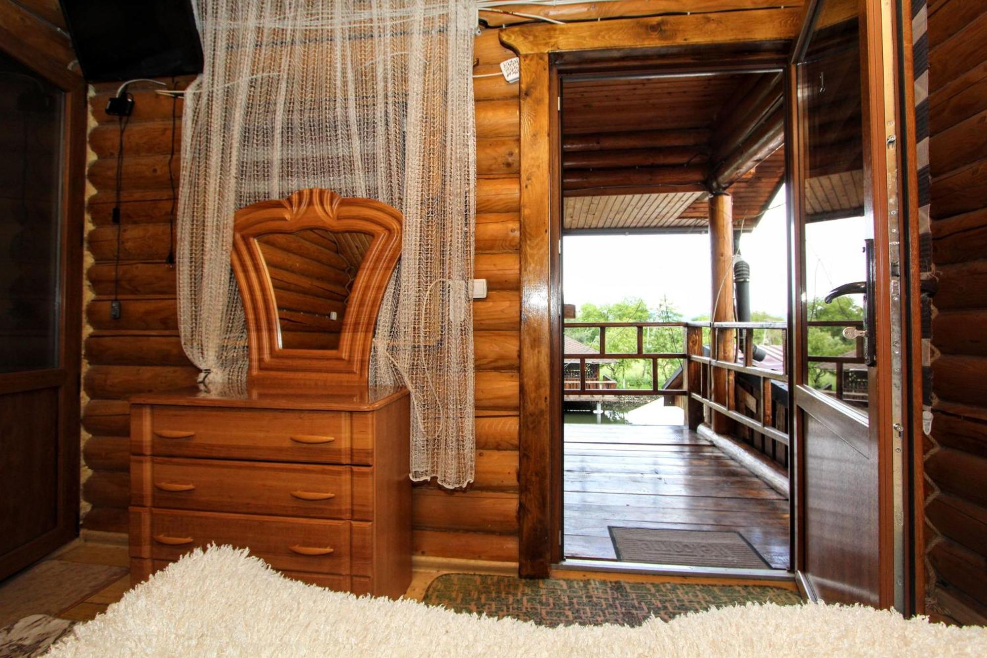Фазенда "Змерега" Solotvyno Chambre photo